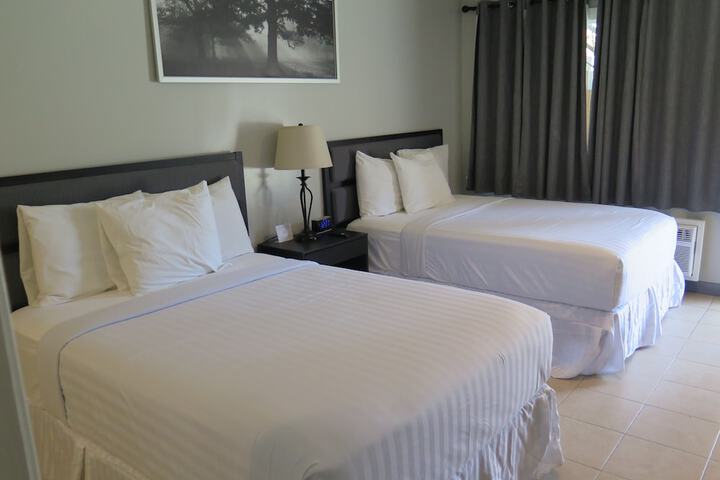 Room 17 of 25