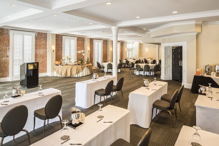 The Tremont House Galveston, a Tribute Portfolio Hotel