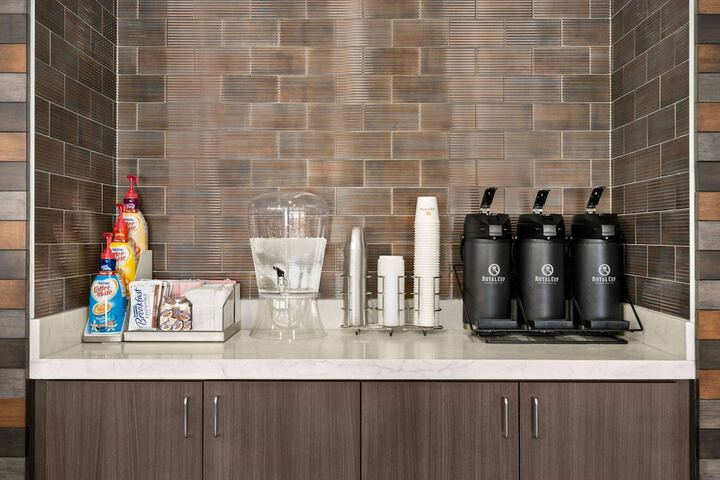 Breakfast/Coffee Service 59 of 64