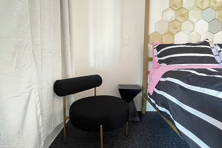 Room 120 of 129