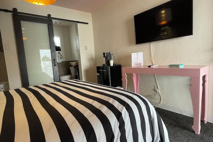 Room 26 of 129