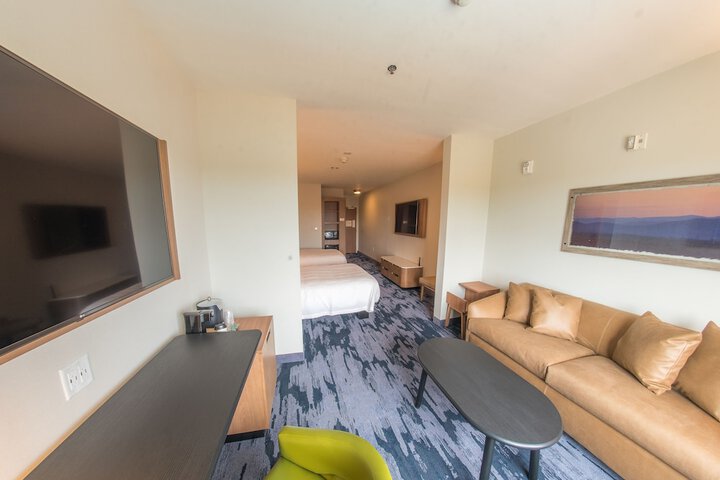 Room 19 of 30