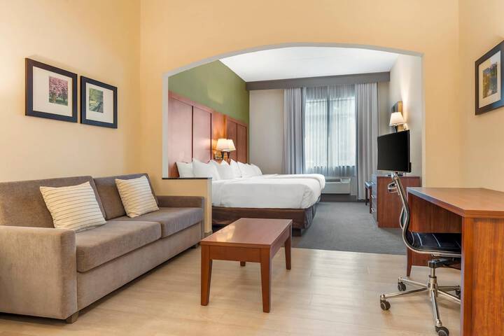 Comfort Inn & Suites LaVale - Cumberland