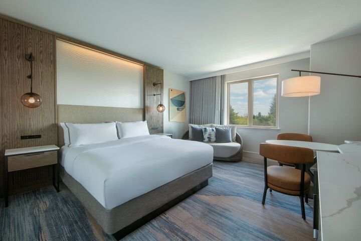 Room 21 of 84