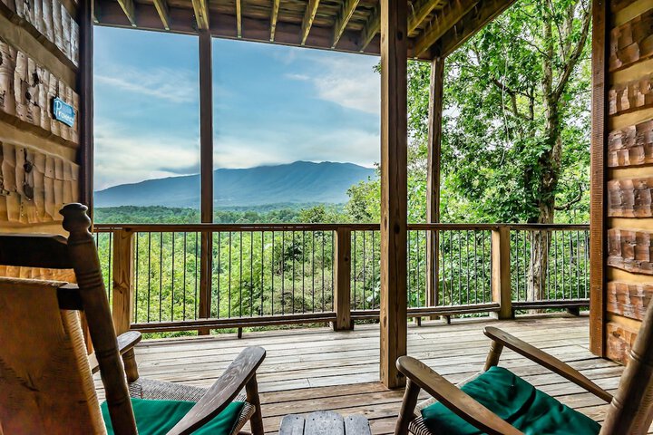 Laurel Valley Mountain Retreat