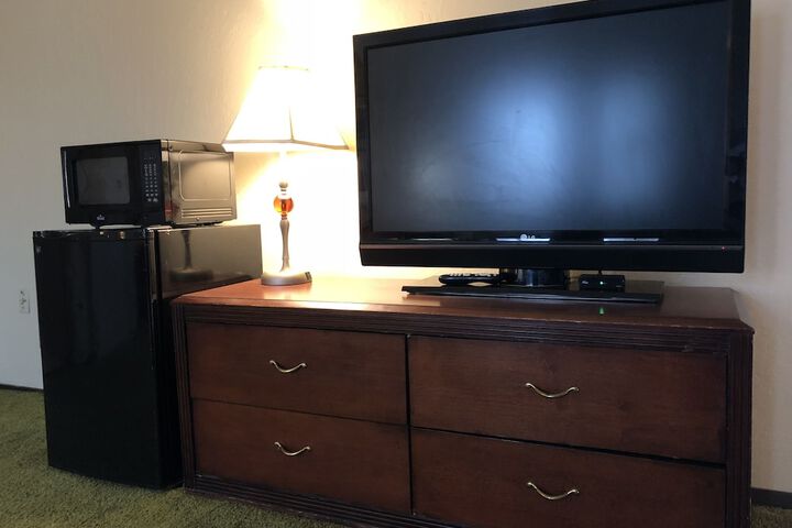 Room 17 of 30