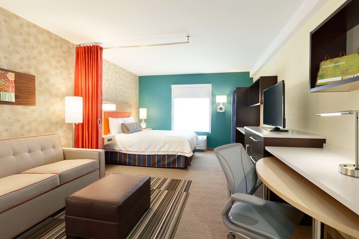 Room 20 of 34