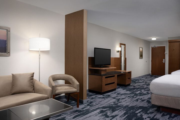 Room 22 of 33