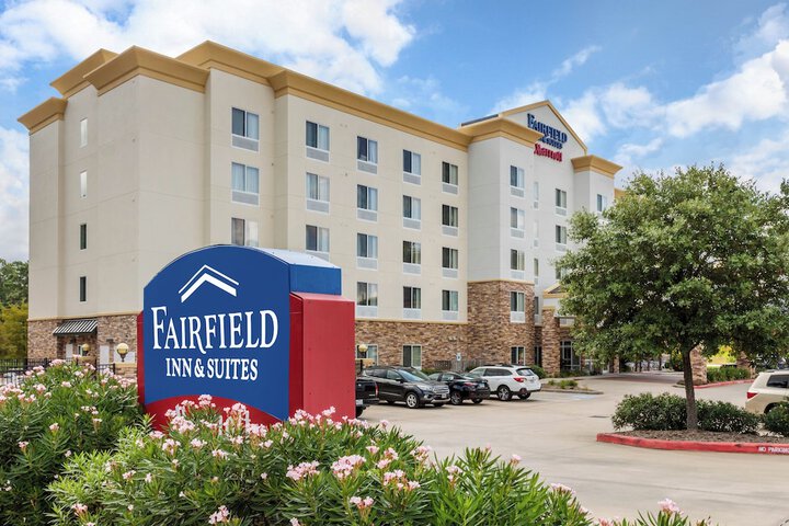 Fairfield Inn & Suites by Marriott Houston Conroe / Woodlands