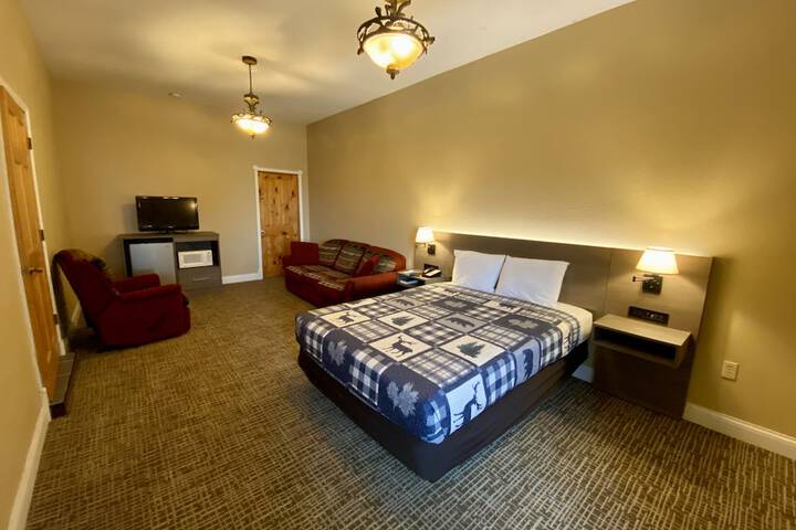 Room 25 of 43