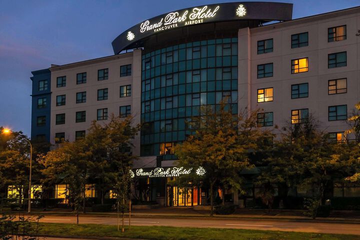 Grand Park Hotel Vancouver Airport an Ascend Collection Hotel