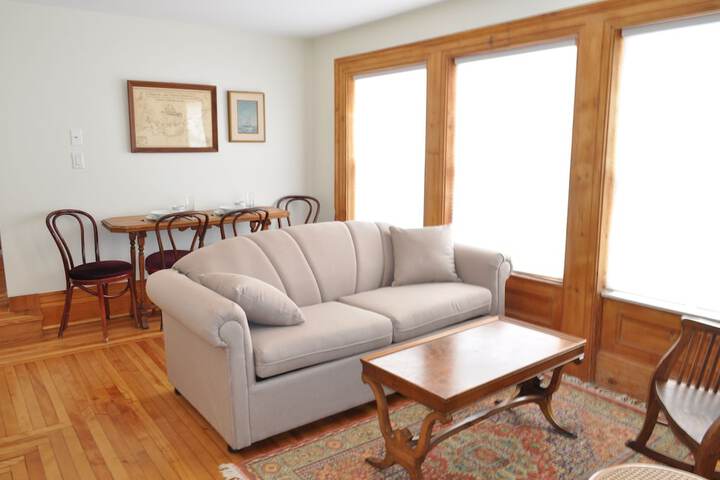 Room 45 of 118