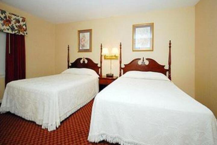 Ambassador Inn