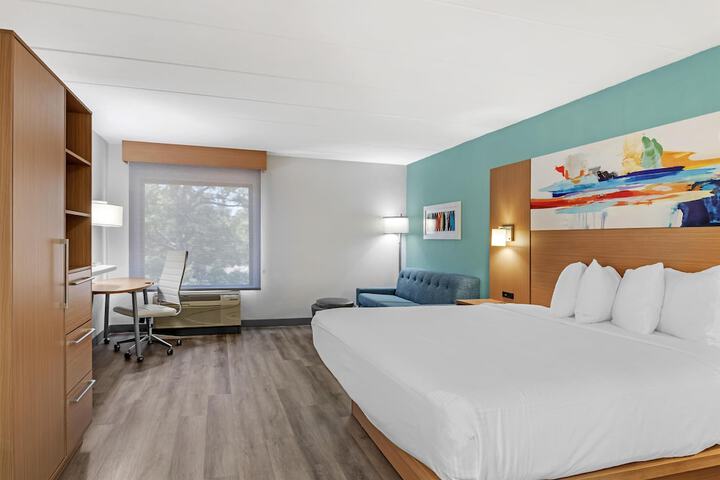 Best Western PLUS Executive Hotel