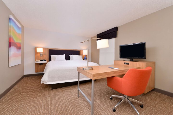 Room 30 of 78
