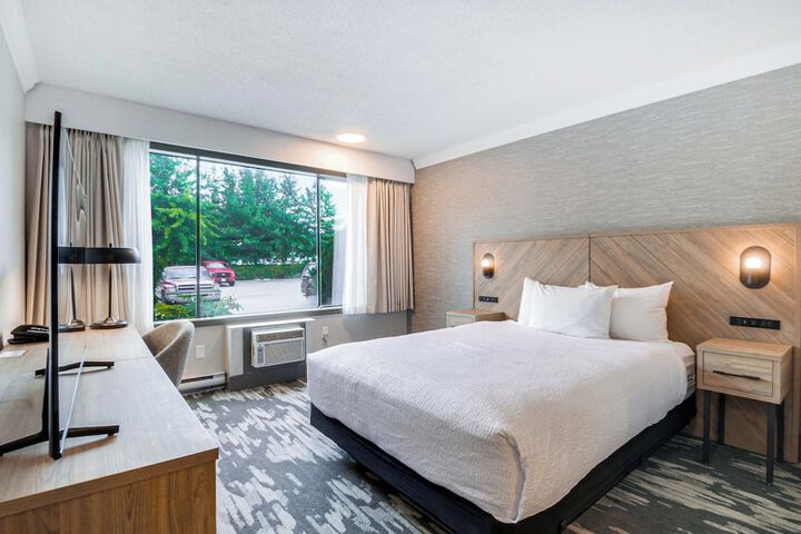Sandman Hotel & Suites Kelowna