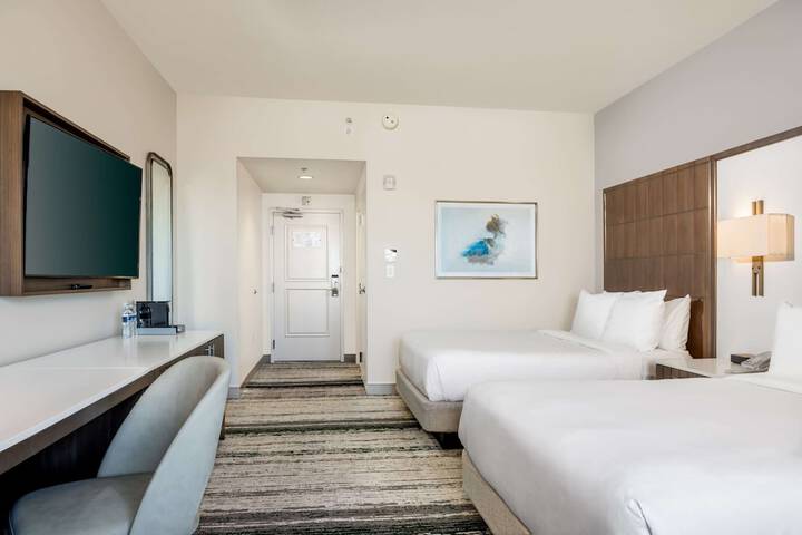 Signia by Hilton Orlando - An Official Walt Disney World Hotel