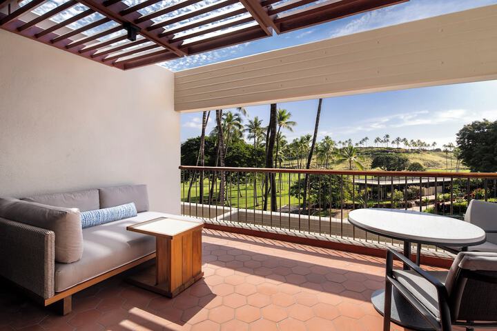 Mauna Kea Beach Hotel Autograph Collection