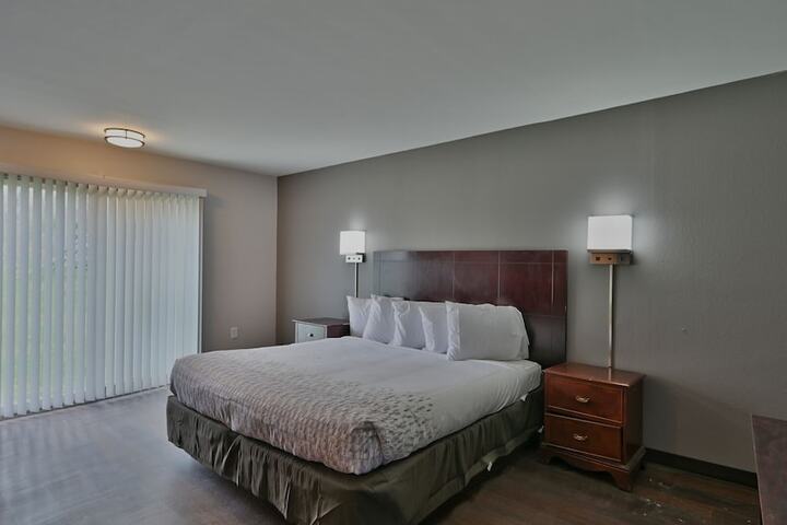 Room 36 of 37