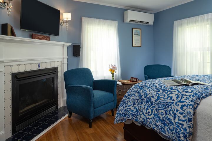 1802 House Bed and Breakfast