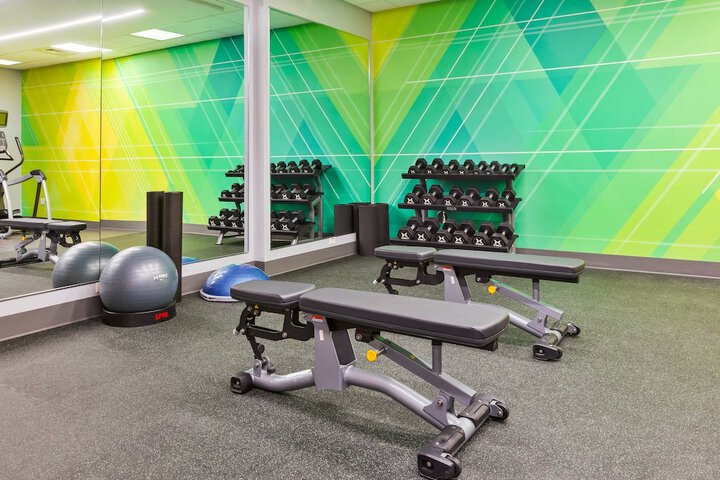 Holiday Inn & Suites Toledo Southwest - Perrysburg by IHG