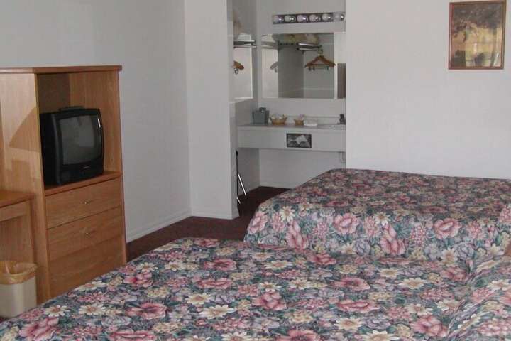 Room 17 of 29