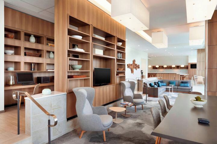 Hotel Interior 10 of 28