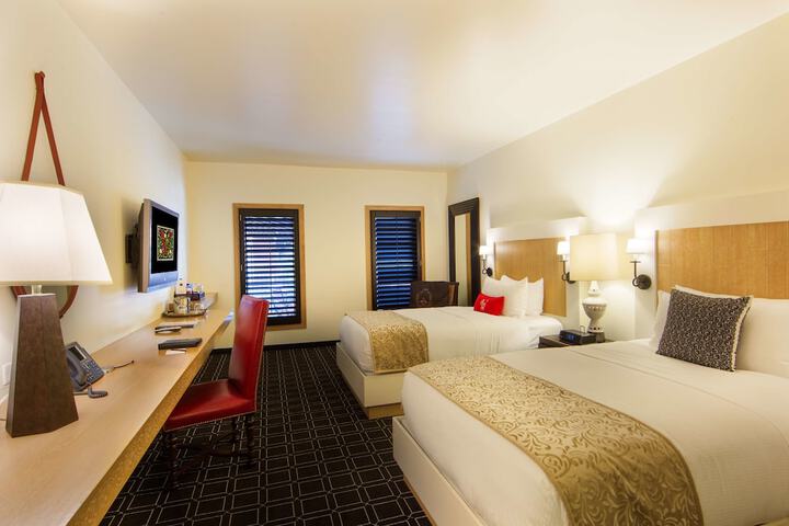 Room 31 of 53