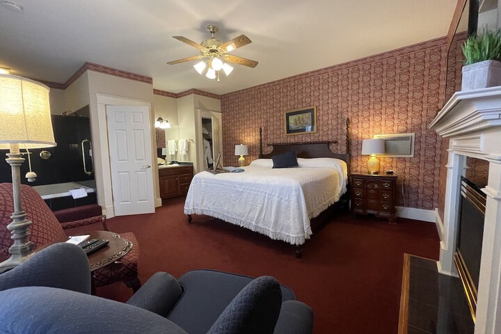 Room 38 of 67
