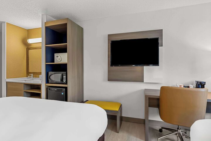 Comfort Inn Painesville - Concord