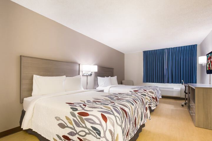 Room 26 of 38