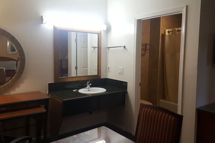 Room 9 of 52