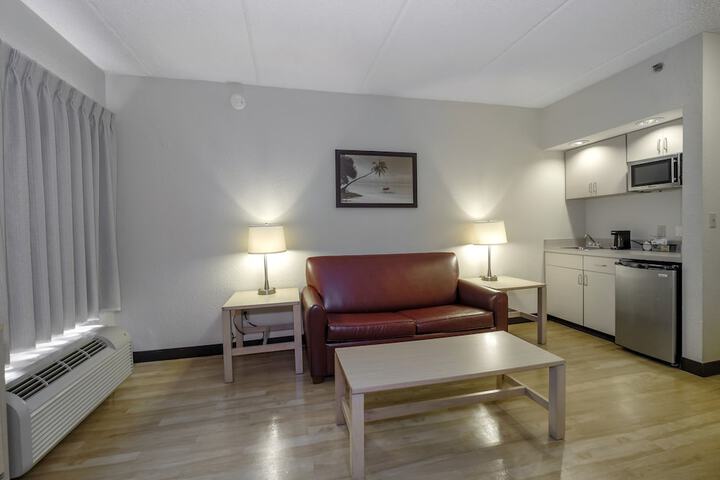 Room 44 of 47