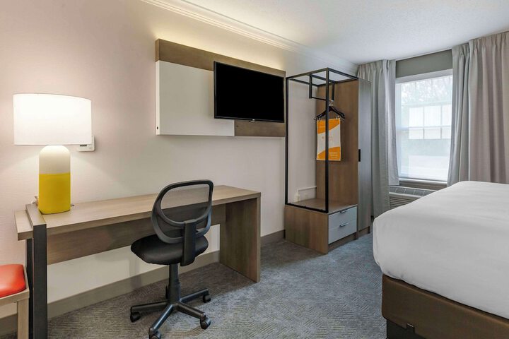 Room 29 of 41