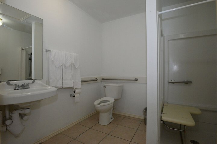 Room 31 of 41