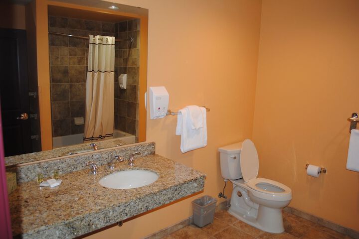 Room 14 of 34