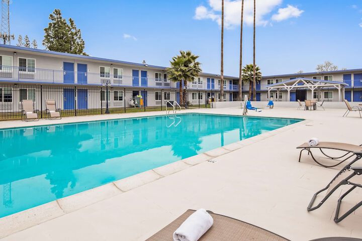 Pool 3 of 28