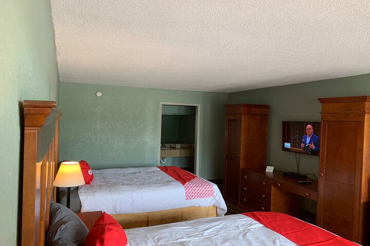 Room 21 of 53