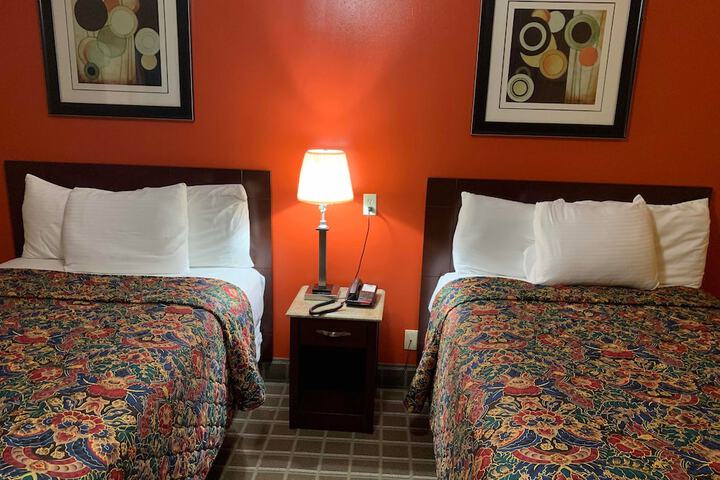 Room 44 of 75