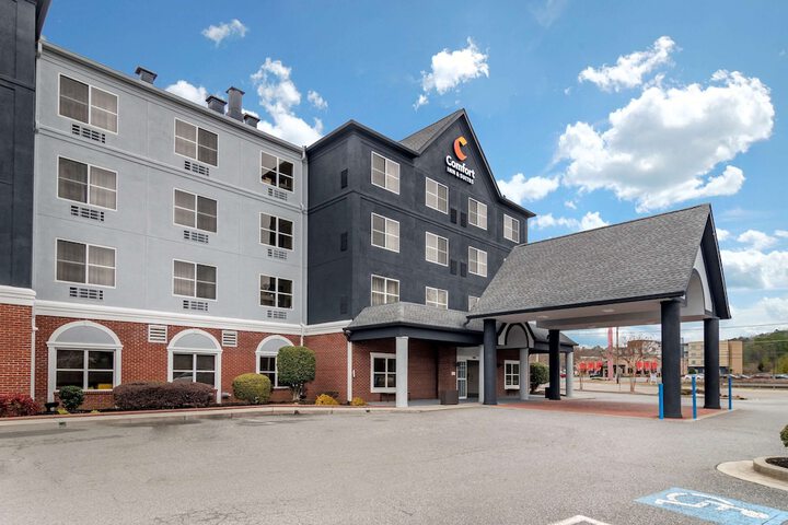 Hotel 2 of 33