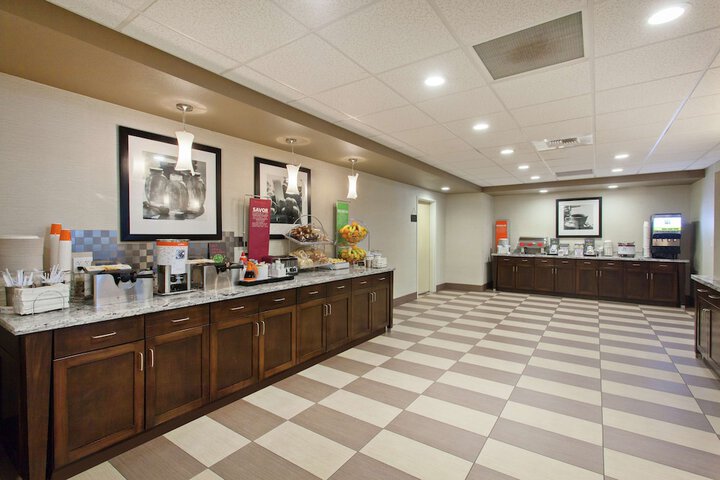 Hampton Inn Seattle / Everett