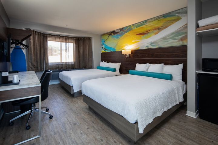 Room 43 of 51