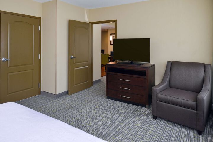 Room 32 of 56