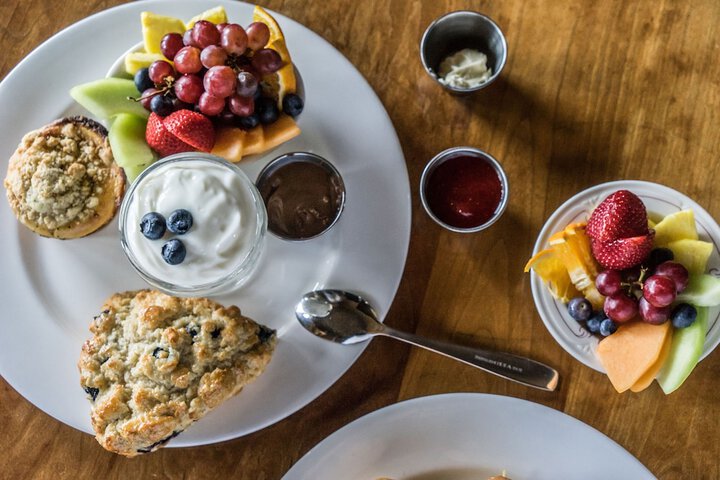 Breakfast/Coffee Service 70 of 101