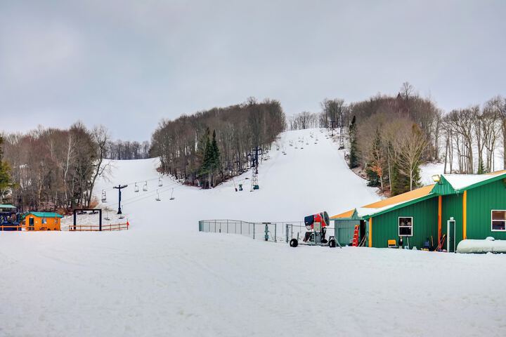 Iron River Retreat w / Sauna: Walk to Ski Brule!