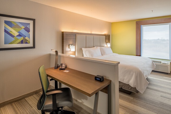Room 31 of 64