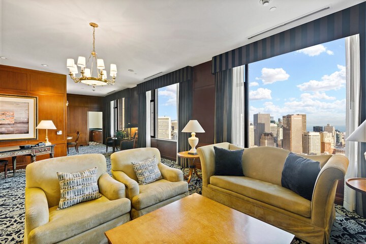 Room 54 of 207