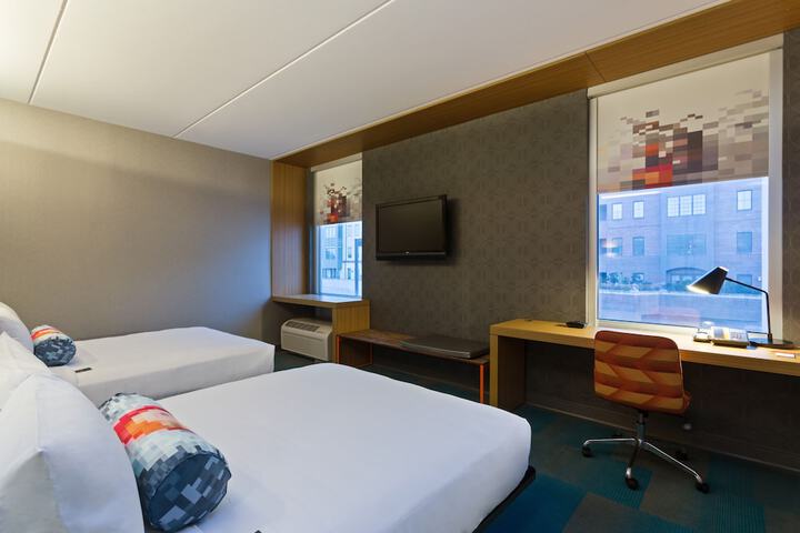 Room 17 of 25