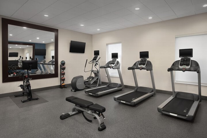 Hampton Inn & Suites Fayetteville