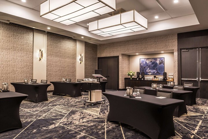 Doubletree by Hilton Lafayette East IN